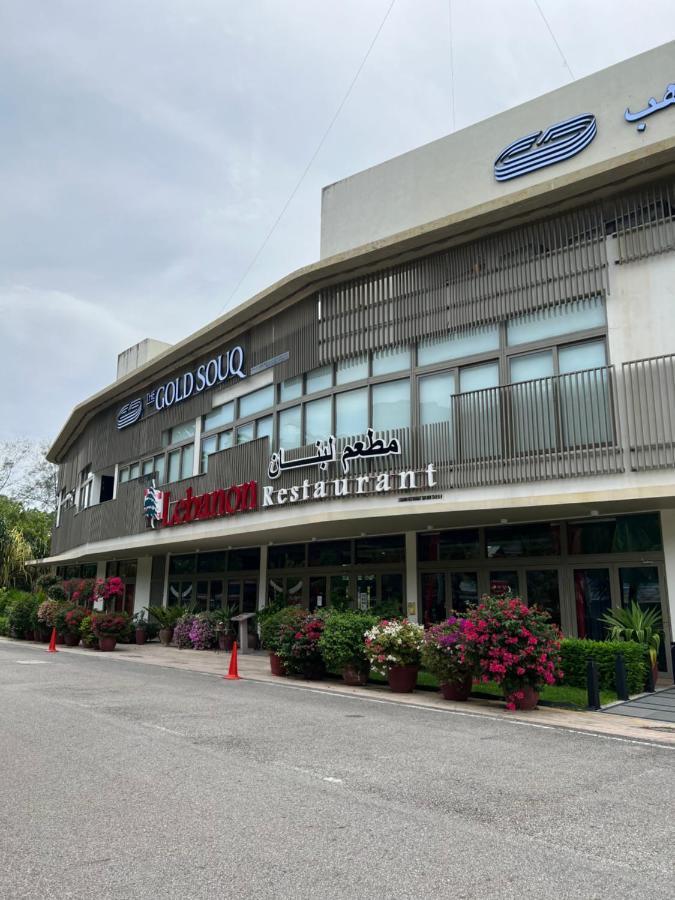 By The Sea Beachfront Designer Suites Penang - Managed By Art Of Tree Batu Ferringhi Exterior foto